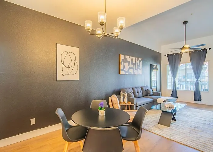 Apartament Cozy Kingbed Golf Pickleball Pool Hot Tub Parkng